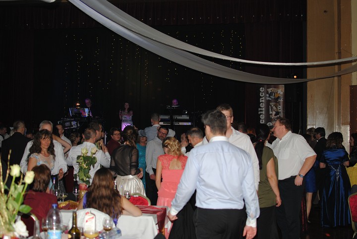img00105.jpg